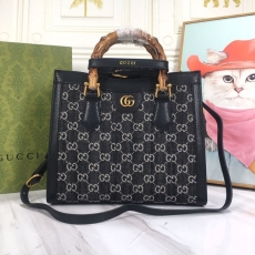 Gucci Shopping Bags